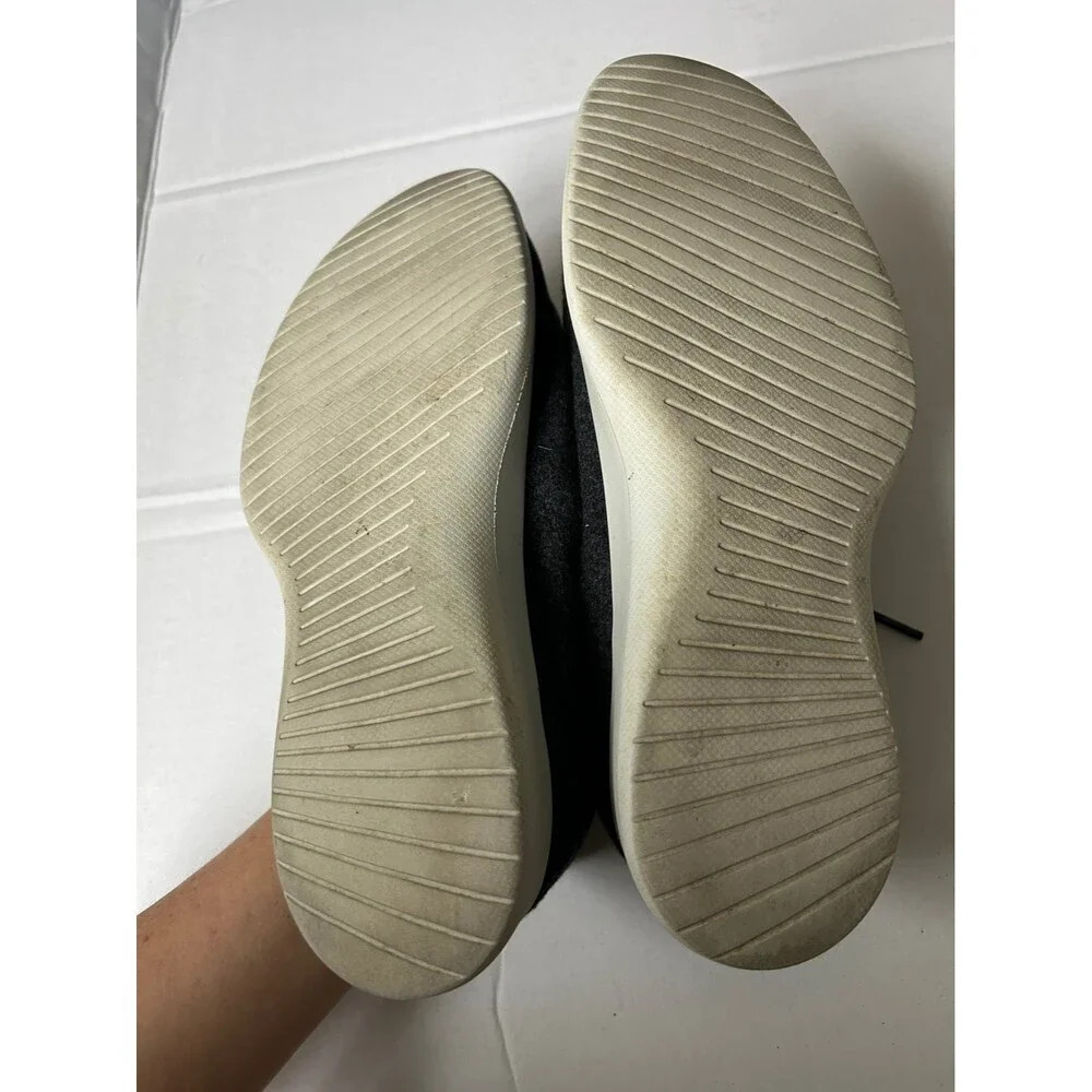 Women’s Allbirds shoes size 10 - image 6